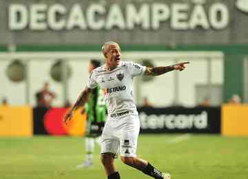 Destaques do Galo marcaram os gols da vitória atleticana no clássico pela Copa Libertadores da América