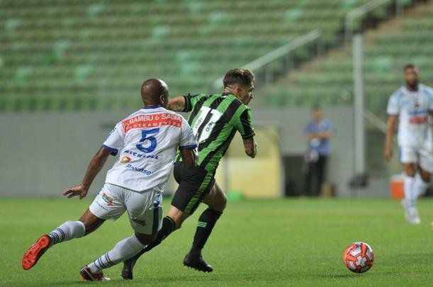 Fotos da partida entre Amrica e URT, no Independncia, pela sexta rodada do Campeonato Mineiro