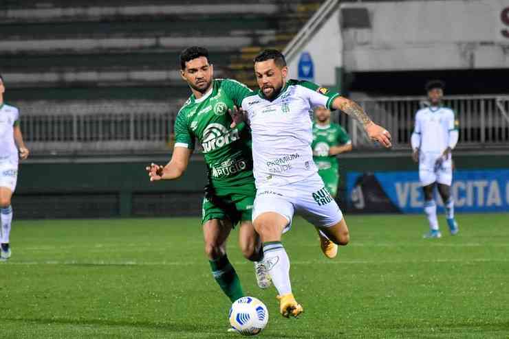 Times do Z4 tropeçam, e Bahia mantém posição; Veja classificação da Série A