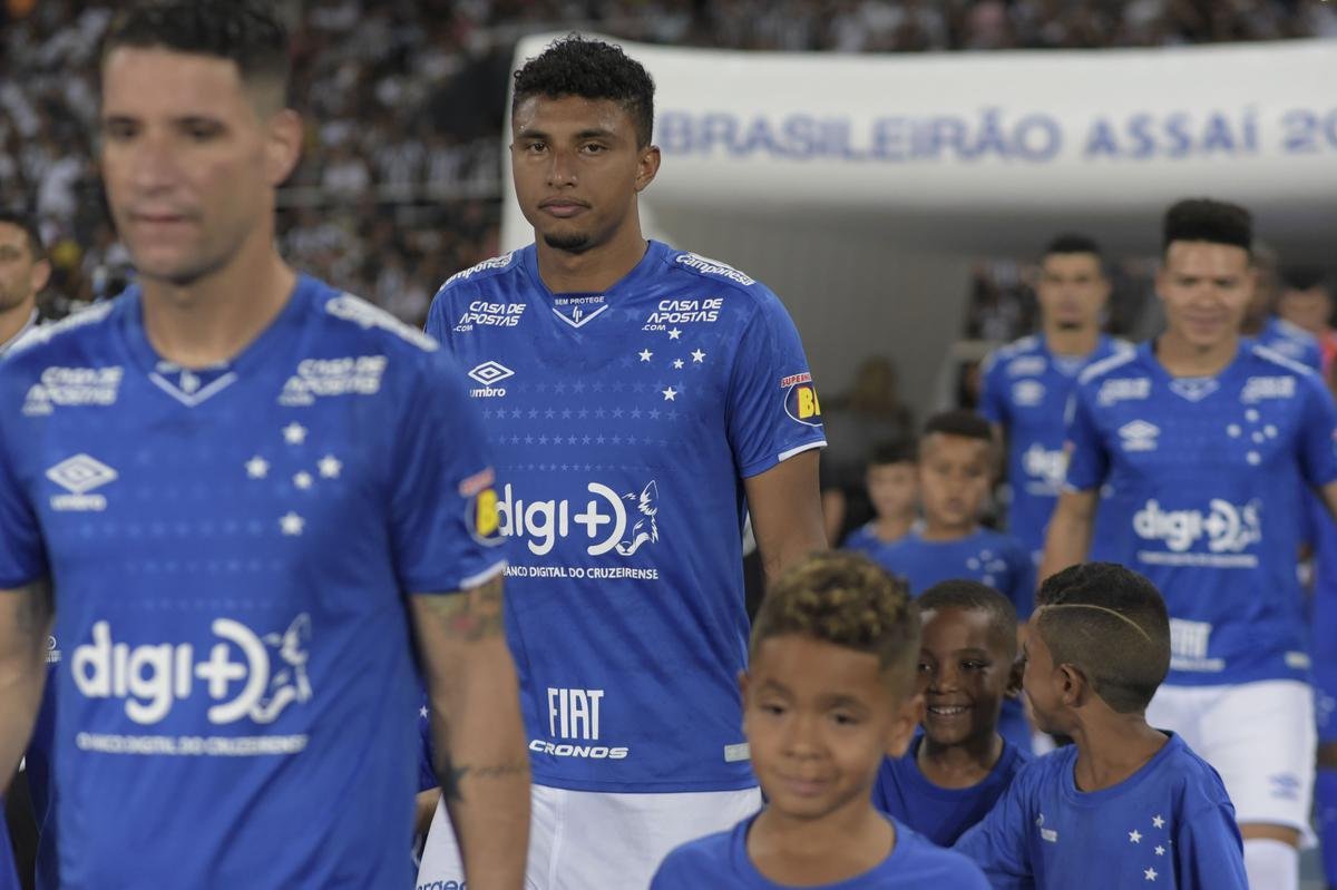 Fotos de Botafogo x Cruzeiro, no estdio Nilton Santos, pela 29 rodada do Brasileiro