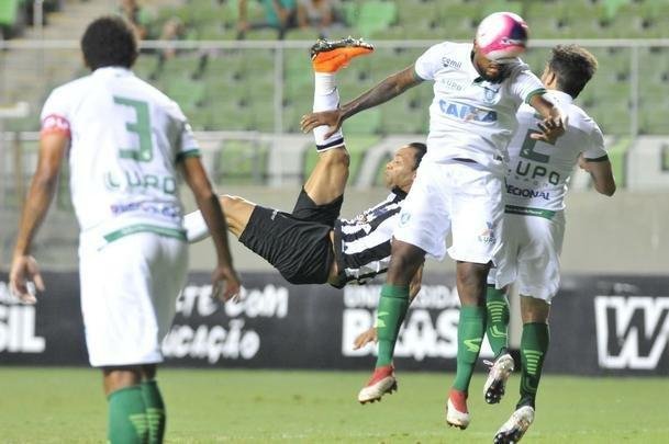 Imagens do clssico de ida da semifinal do Mineiro, entre Atltico e Amrica, no Independncia