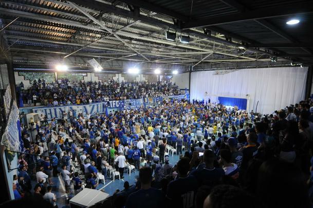 Imagens da missa de aniversrio de 97 anos do Cruzeiro