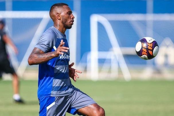Paulo Miranda (Grmio) - 29 anos - 3 jogos no Campeonato Brasileiro - Com pouco espao no Grmio, jogou poucas partidas mesmo com a ausncia do titular Pedro Geromel.