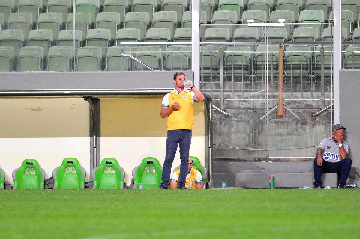 Amrica e Cricima travaram bom duelo na Arena Independncia pela Srie B