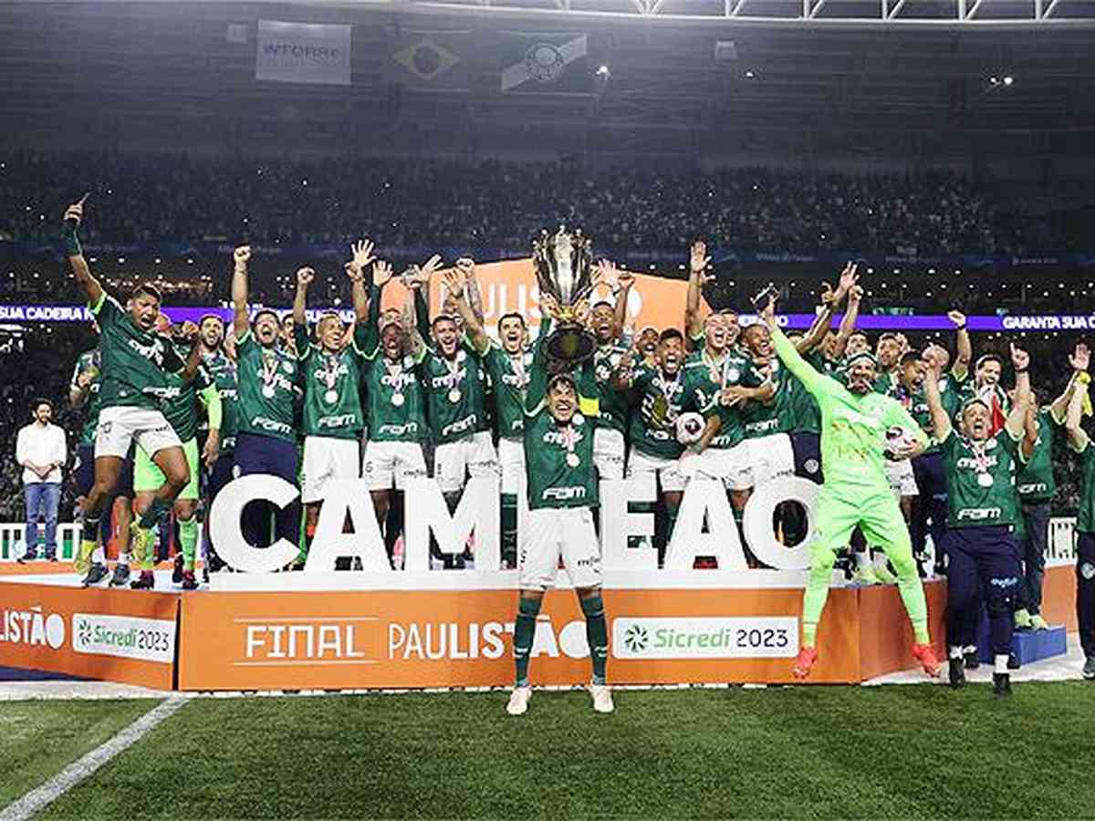 Palmeiras vence o São Paulo por 4x0 e é campeão Paulista