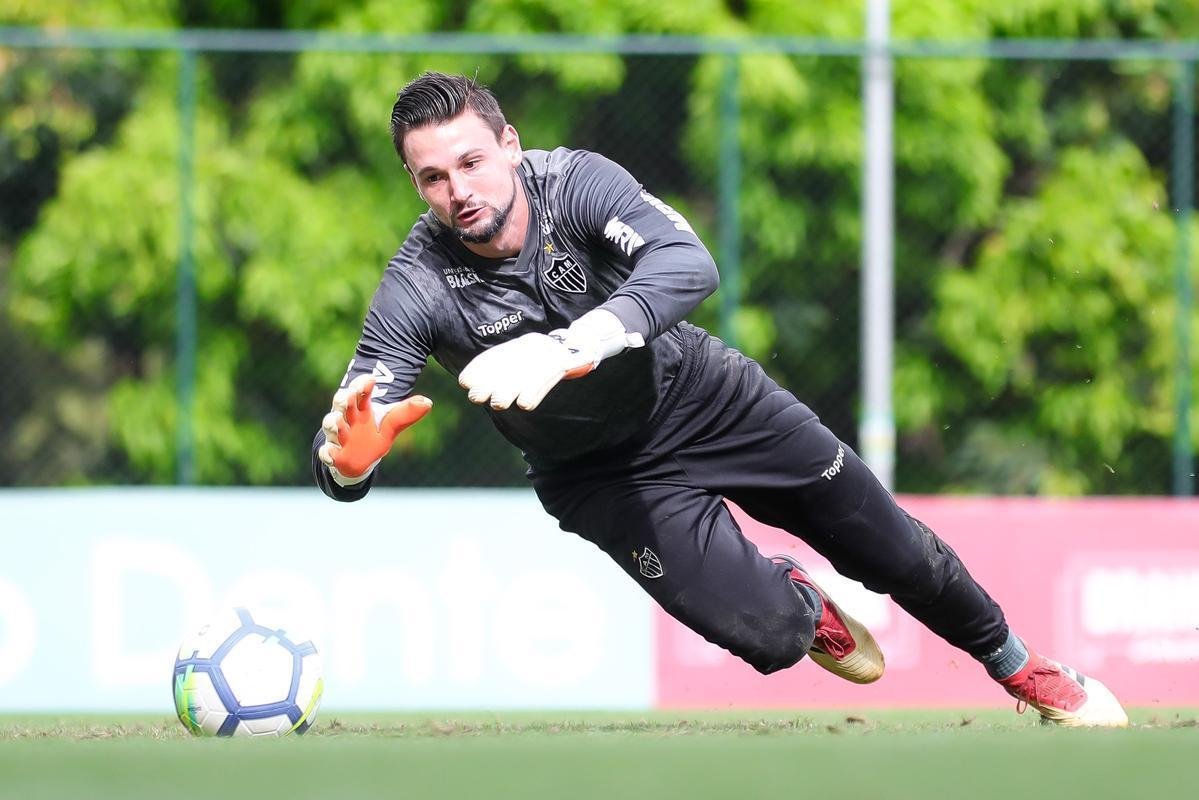 Veja, em fotos, como foi o primeiro treino de Levir Culpi nesta quinta passagem pelo Atltico