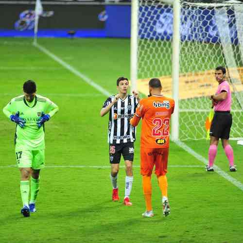 SÃO EVERSON DO MINEIRÃO! Goleiro decide nos pênaltis e Galo elimina Boca  Juniors – Espora 13