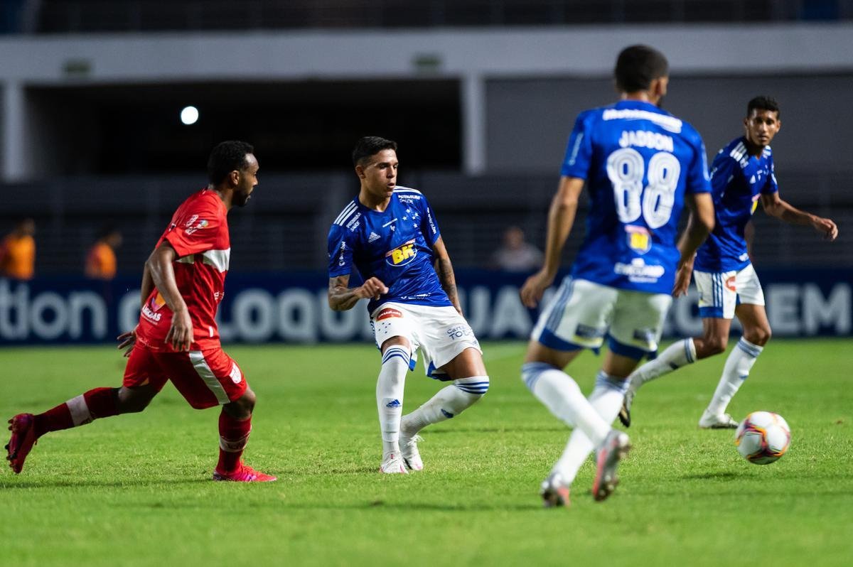 CRB x Cruzeiro: fotos do jogo pela 27ª rodada da Série B, no estádio Rei Pelé, em Maceió (AL)