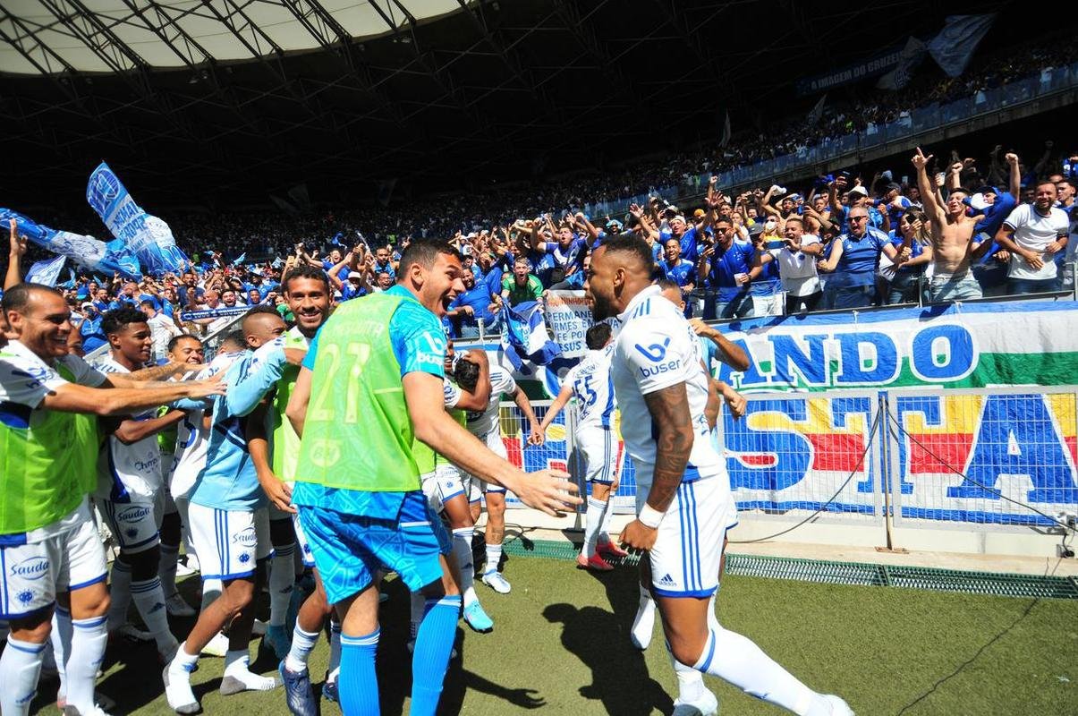 Veja fotos do jogo Cruzeiro x Sampaio Corra, no Mineiro