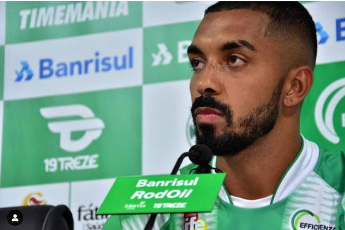 Paulo Henrique, lateral-direito (Juventude)