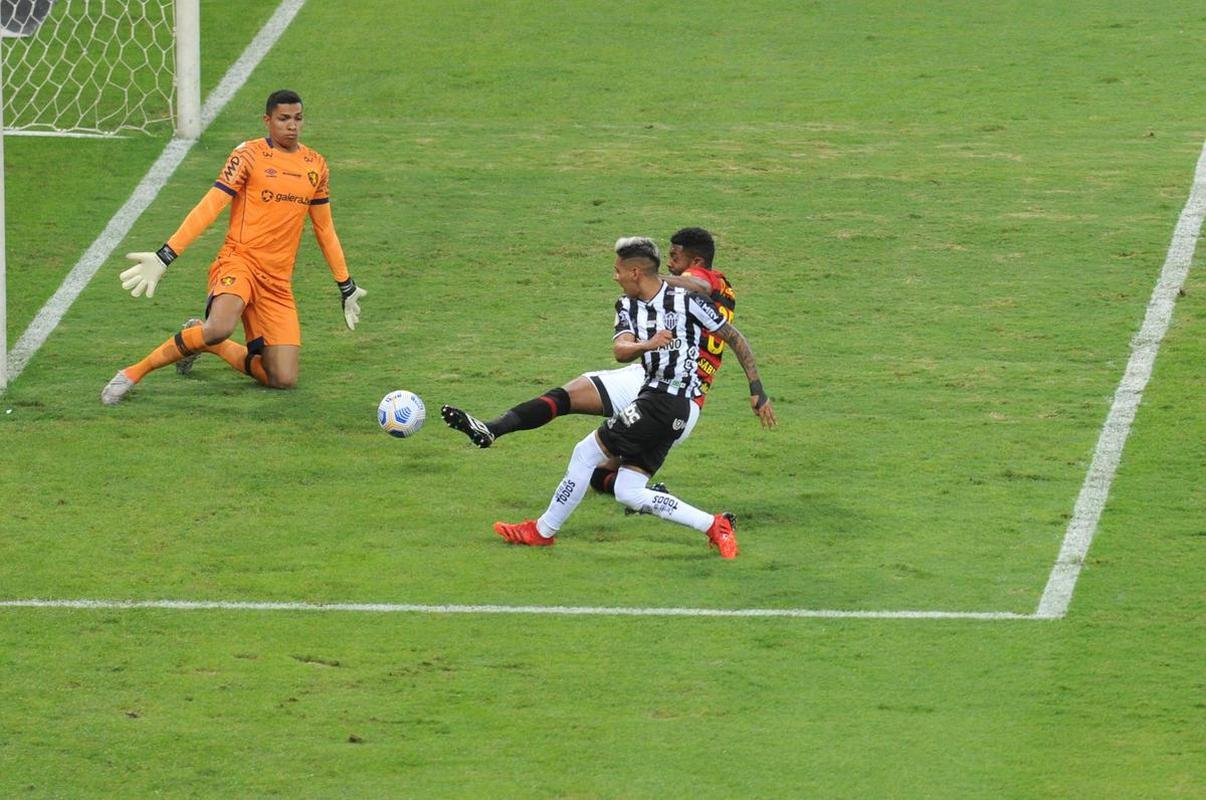 Fotos do jogo entre Atltico e Sport, no Mineiro, em Belo Horizonte, pela 21 rodada da Srie A do Brasileiro de 2021