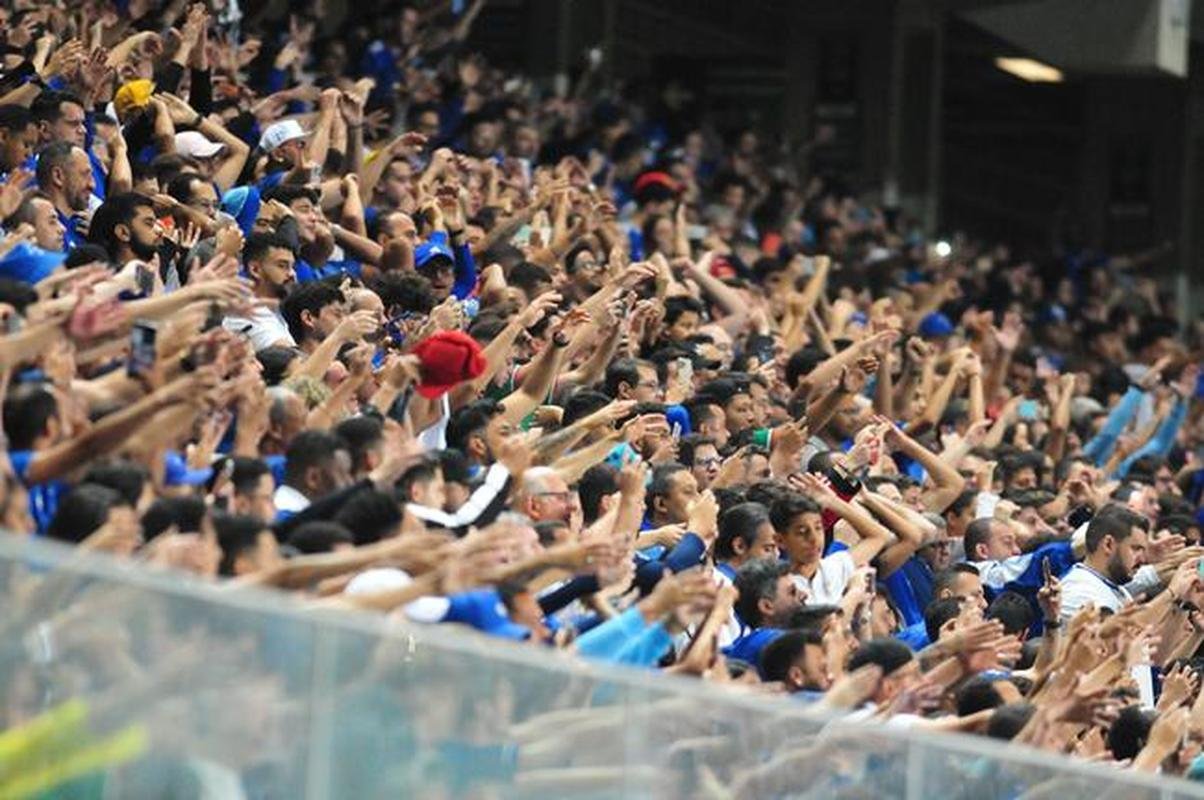 Torcida do Cruzeiro no jogo contra o Nutico, no Independncia, pela 26 rodada da Srie B do Campeonato Brasileiro de 2022