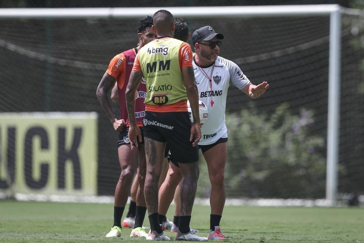 Fotos do treino do Atltico nesta quinta-feira na Cidade do Galo
