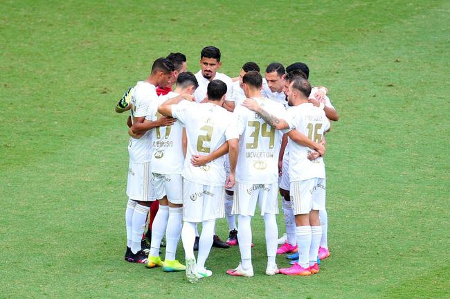 Fotos do jogo entre Amrica e Cruzeiro, pela semifinal do Mineiro