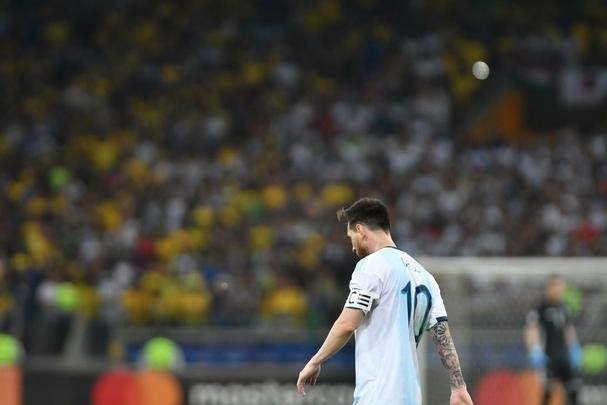 Fotos da vitria do Brasil sobre a Argentina, por 2 a 0, no Mineiro, pela semifinal da Copa Amrica; Gabriel Jesus e Firmino marcaram os gols da seleo em BH