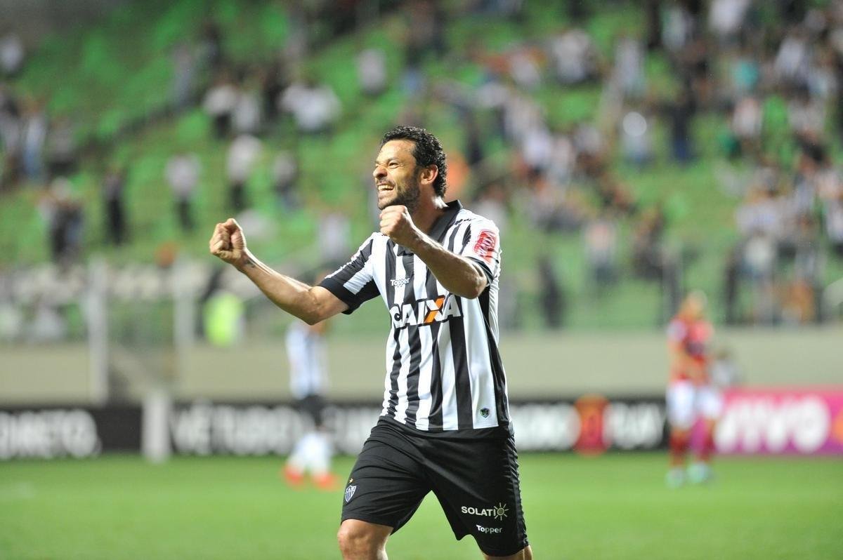 4 - Fred - 2016/2017 - 83 jogos / 42 gols - 0,506 por jogo