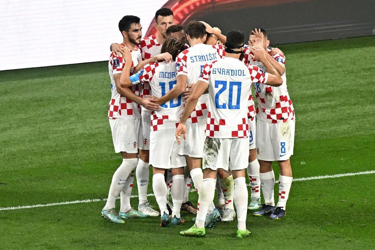 Mislav Orsic marcou um golao e recolocou a Crocia em vantagem no duelo com o Marrocos pelo terceiro lugar da Copa do Mundo: 2 a 1
