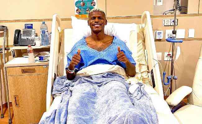 Arboleda passou por cirurgia após lesão em vitória do São Paulo