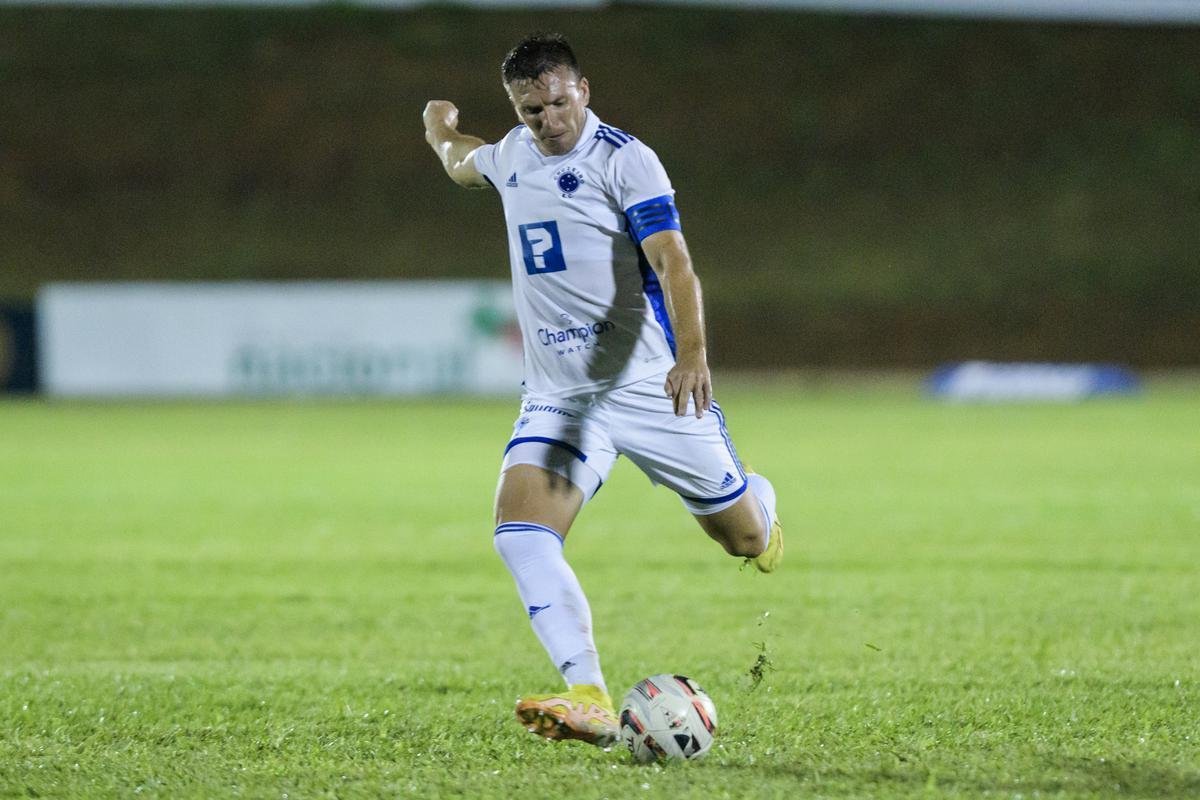 Cruzeiro venceu o Patrocinense neste sbado (21/1), na estreia do Mineiro