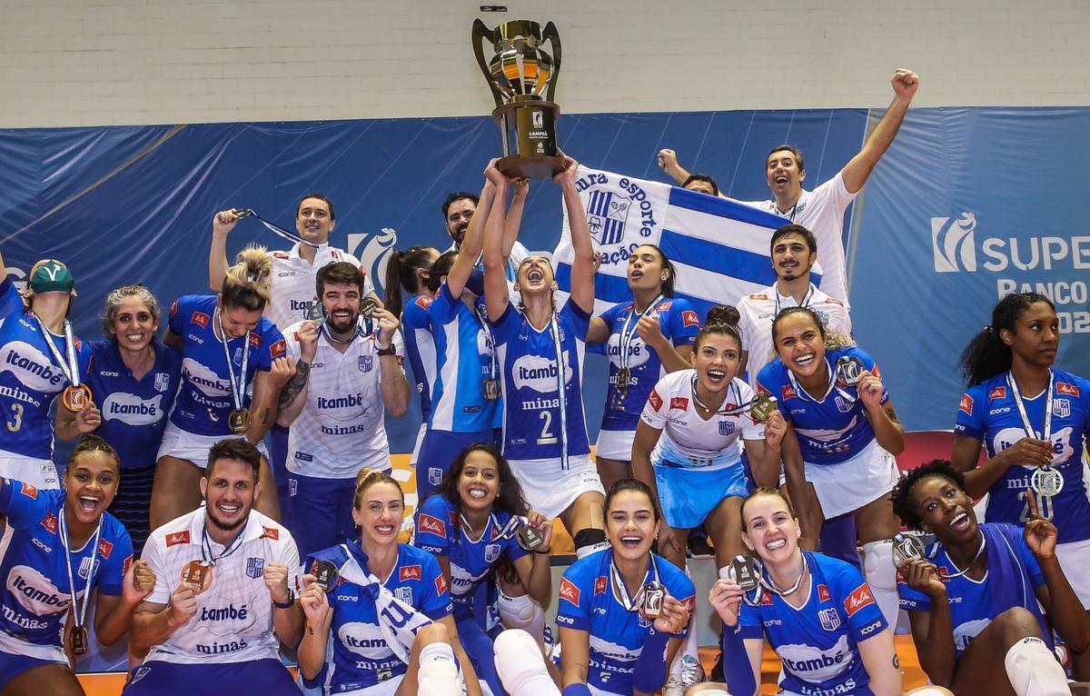 Festa do Minas com a conquista do tetra da Superliga Feminina e premiação dos melhores do torneio edição 2020/2021