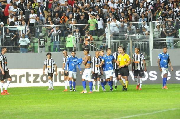 Atltico e Cruzeiro se enfrentaram pelas quartas de final da Copa do Brasil