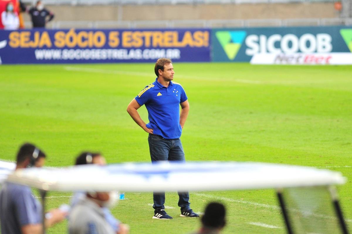 Cruzeiro x Patrocinense: veja fotos da partida pelo Mineiro