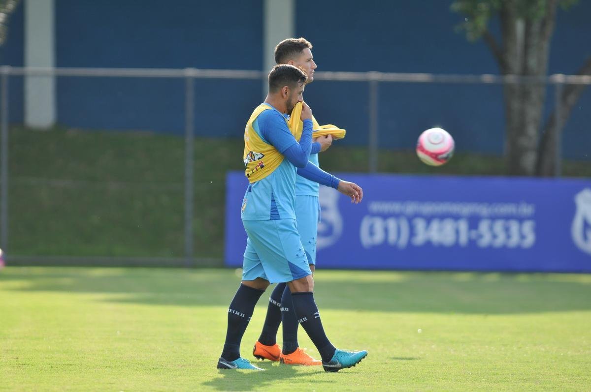 Fotos do ltimo treino do Cruzeiro antes do jogo diante do Tupi, pela semifinal do Campeonato Mineiro