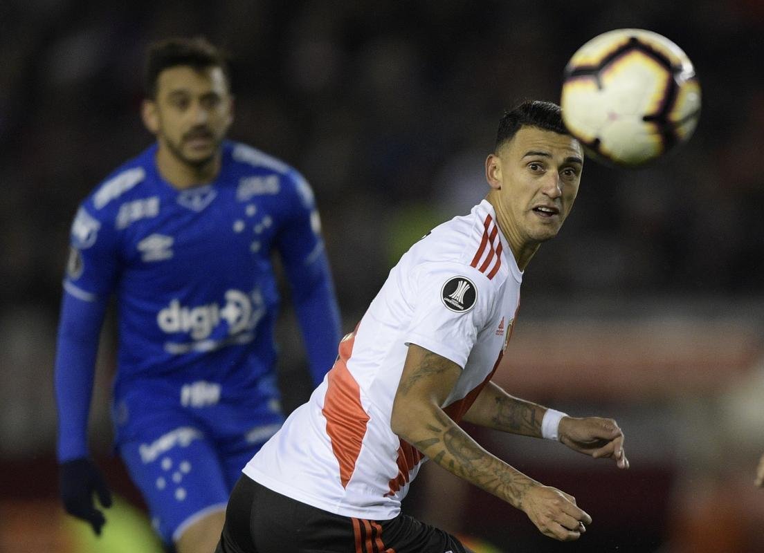 Fotos do segundo tempo do duelo entre River Plate e Cruzeiro, no Monumental de Núñez, em Buenos Aires, pela ida das oitavas de final da Copa Libertadores