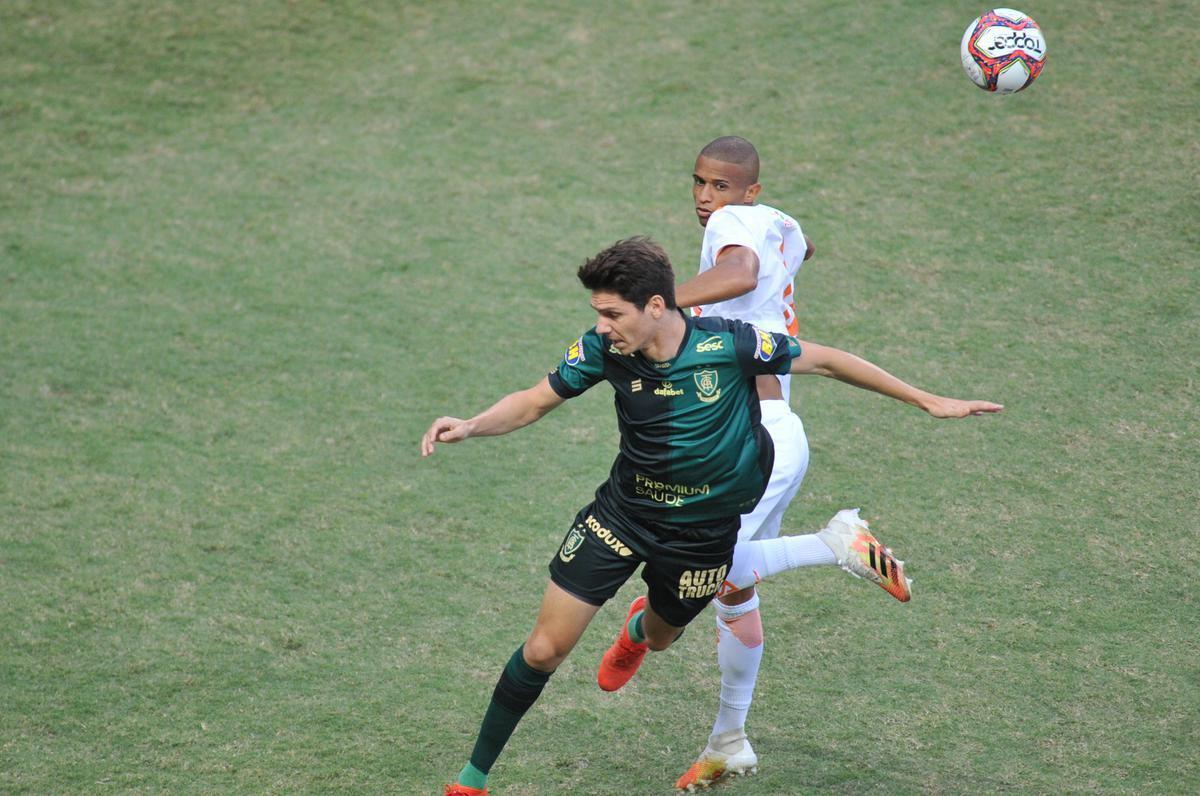 Fotos do jogo deste sbado entre Amrica e Coimbra, no Independncia, pelo Campeonato Mineiro