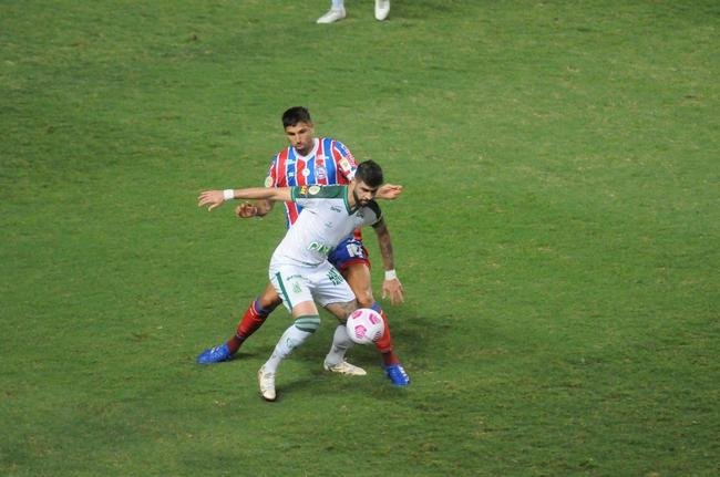 Veja as fotos do confronto entre Amrica e Bahia, no estdio Independncia, em BH, pela 27 rodada do Campeonato Brasileiro.