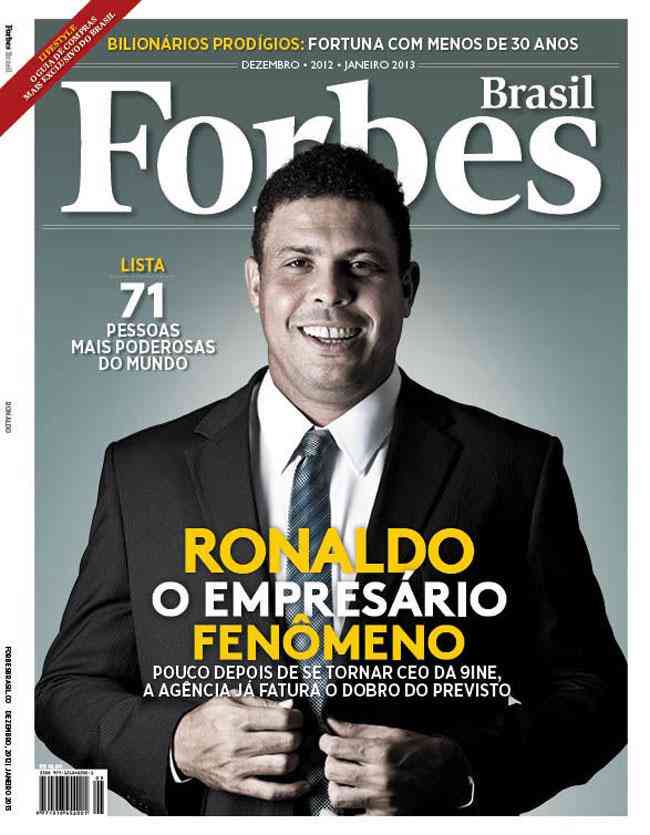 Ronaldo na capa da revista Forbes Brasil em dezembro de 2012