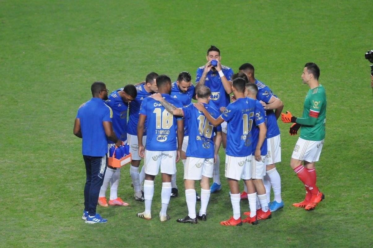 Fotos do jogo entre Cruzeiro e Botafogo, no Independncia, pela 30 rodada da Srie B do Campeonato Brasileiro