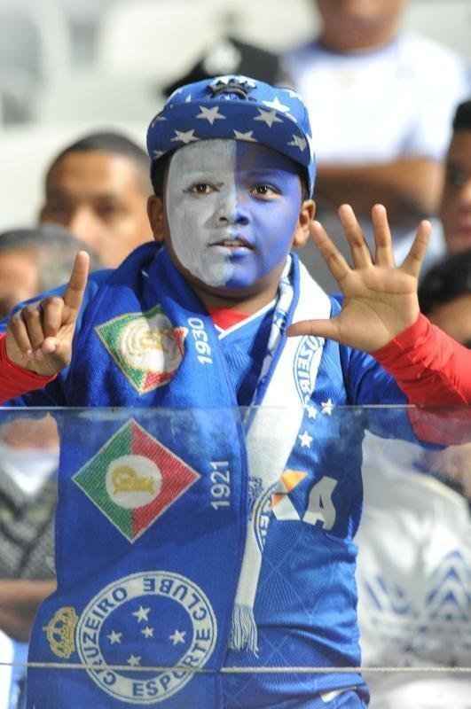 Torcida do Cruzeiro no duelo desta tera, no Mineiro, contra o Racing, pela Libertadores