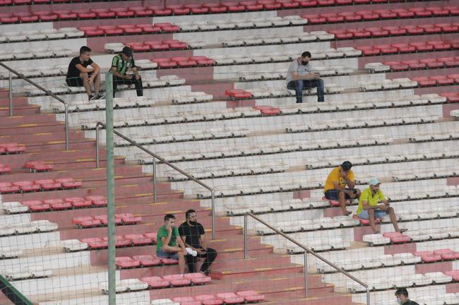 Jogo com o Palmeiras, pela 24 rodada do Campeonato Brasileiro, marcou o retorno do torcedor do Coelho ao Independncia ainda em meio  pandemia da COVID-19 (Juarez Rodrigues/EM/D.A Press)