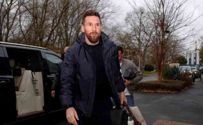 Messi foi punido pelo PSG no incio desta semana por ter viajado sem autorizao  Arbia Saudita