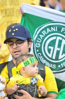 Fotos das torcidas de Brasil e Argentina, no Mineiro, no clssico vlido pela semifinal da Copa Amrica