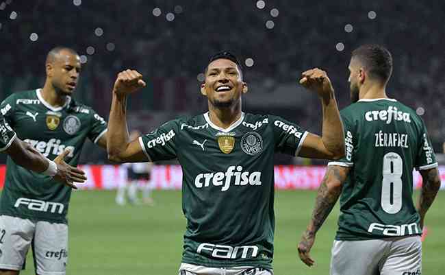 O Palmeiras goleou e se classificou na Libertadores