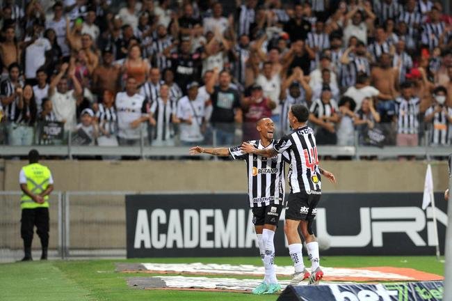 Fotos do gol de Ademir, o terceiro do Atltico sobre a Caldense, no Mineiro, na partida de volta da semifinal do Mineiro