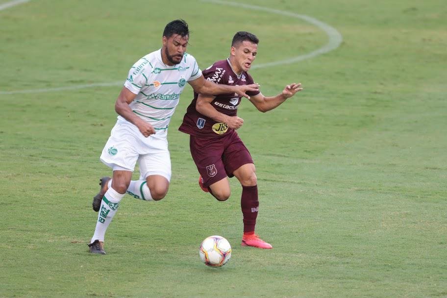 Nutico empata, em 3 a 3, com time do Juventude nos Aflitos e se complica na Srie B
