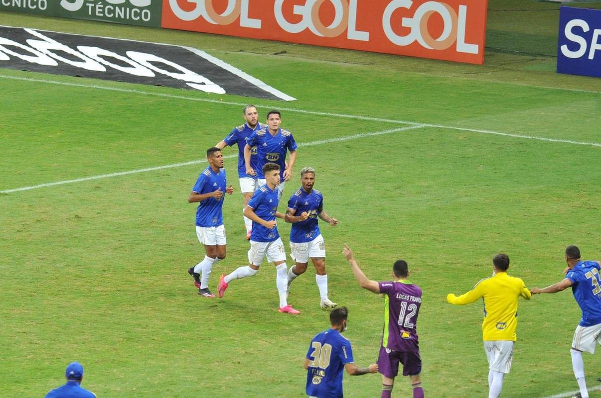 No Mineiro, Cruzeiro e Gois duelam pela terceira rodada da Srie B do Campeonato Brasileiro
