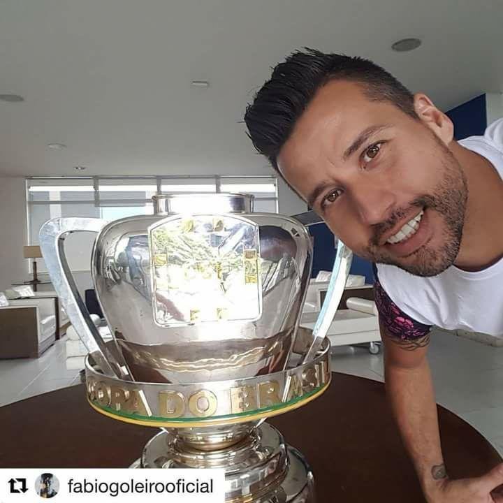 Cruzeirenses invadem internet para zoar atleticanos por vexame na Primeira Liga