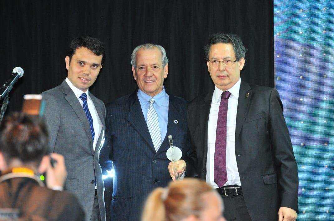 Fotos da 18 cerimnia de entrega do Trofu Tel Santana