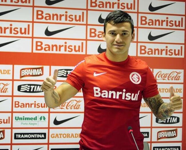 Charles Arnguiz (Internacional): Chile - 2014
