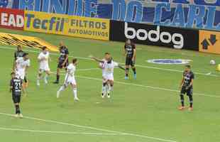 Cruzeiro chegou ao terceiro gol em cabeceio de Manoel