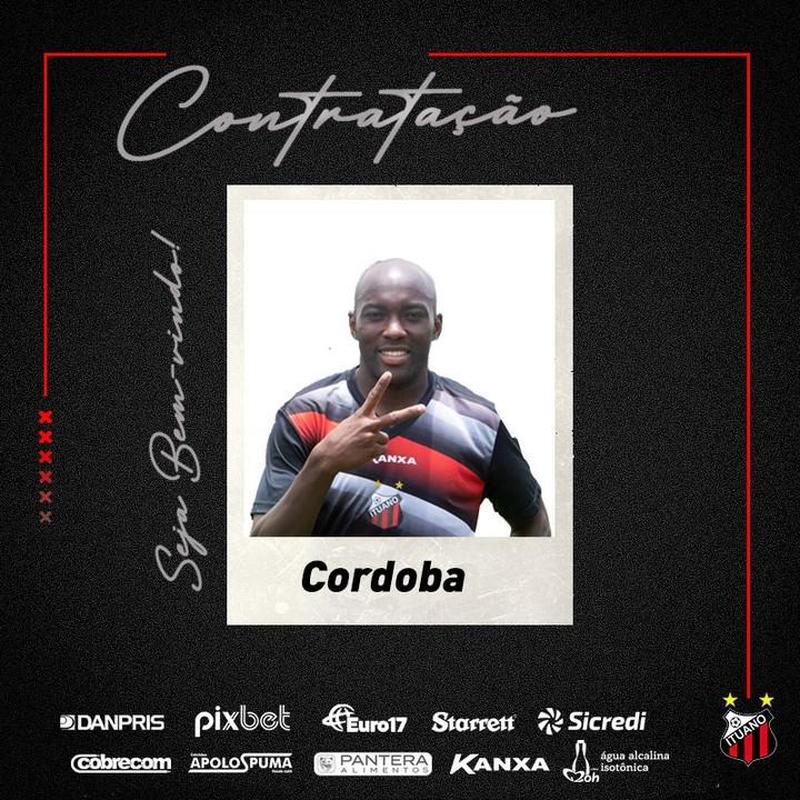 Elacio Cordoba, lateral-direito (Ituano)