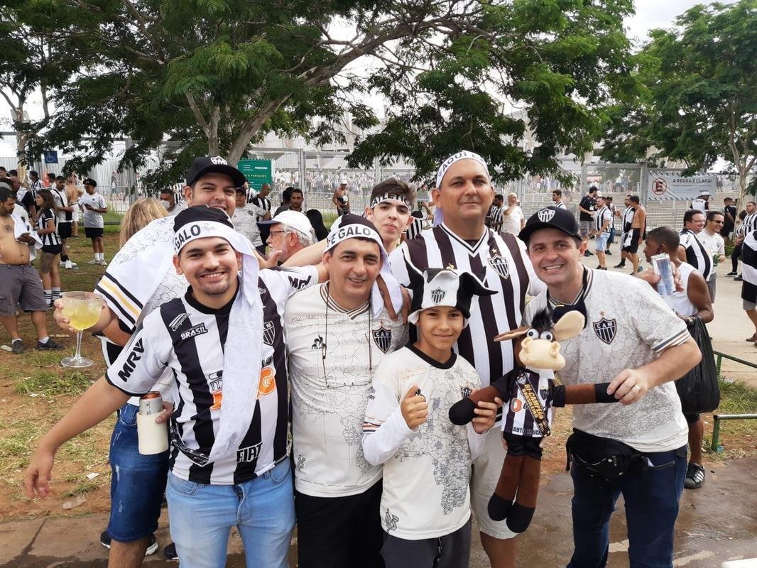 Chegada da torcida do Atltico ao Mineiro para a final da Copa do Brasil, contra o Athletico-PR