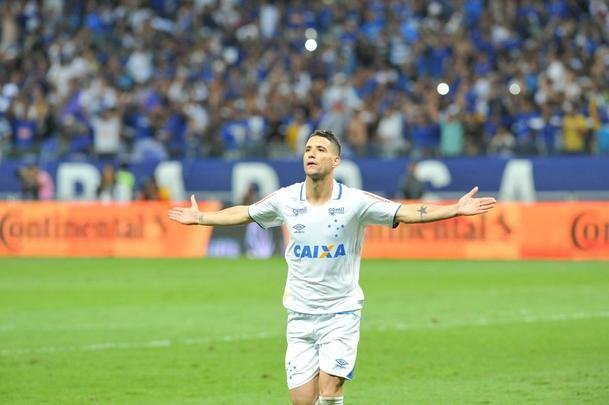 Cruzeiro venceu pnaltis com gols de Rafael Sobis, Raniel e Thiago Neves; Fbio pegou pnalti de Luan