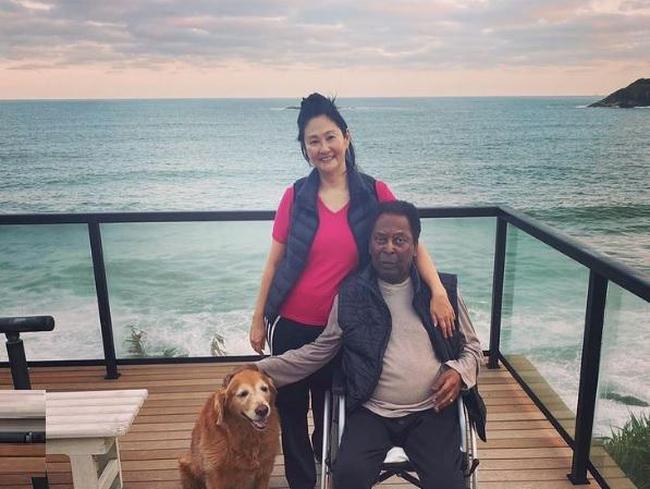 Em 2016, Pelé se casou com a empresária Márcia Cibele Aoki. O casal não teve filhos. Este foi o terceiro e último matrimônio do Rei do futebol