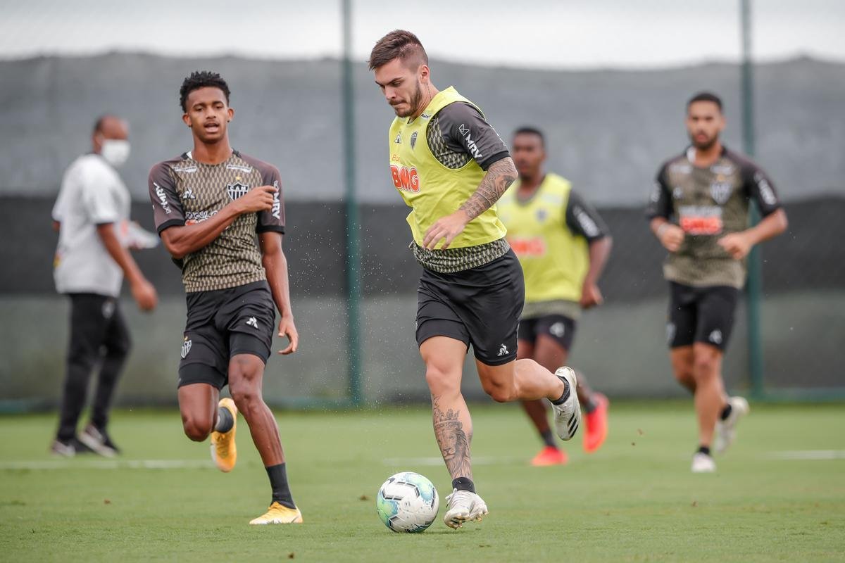 Fotos do treino do Atltico nesta quinta-feira