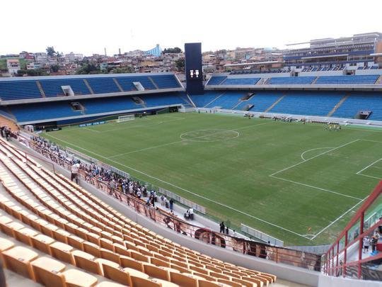 Arena Barueri - inaugurado em 2007, o moderno estádio tem 31.452 lugares e sedia os jogos do Oeste-SP.